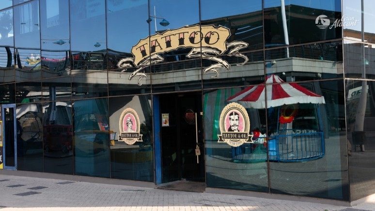   — Компания Tattoo&Co в Gran Alacant