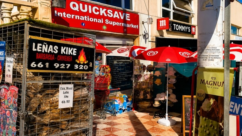   — Компания Quicksave British Supermarket в Gran Alacant